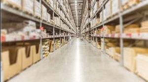 Amazon si prepara a licenziare 30.000 dipendenti entro maggio 