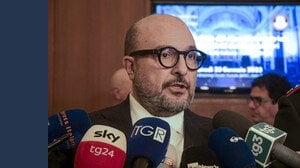 Quanto guadagna Gennaro Sangiuliano? Stipendio e biografia del ministro alla Cultura