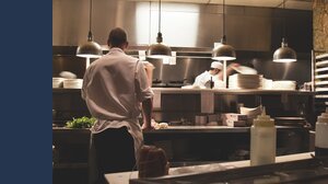 Lascia un lavoro da $450.000 l'anno per aprire un ristorante. Ora la sua nuova azienda fattura milioni