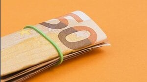 Quanto valgono €50.000 dopo 5 mesi tra liquidità o BTP, oro o valute e azioni di Borsa?