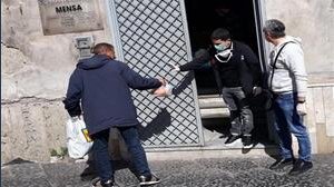 Crisi alimentare, «Prezzi del supermercato troppo alti, in autunno milioni di italiani non avranno da mangiare», a rischio 670mila bambini