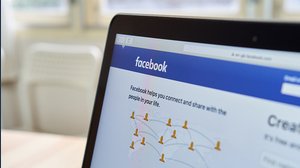 Come cambiare nome su Facebook