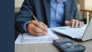 Prescrizione tasse, quali non si pagano più dopo 5 o 10 anni?