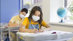 Quale mascherina a scuola: le regole da seguire