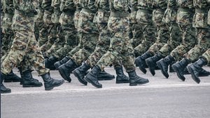Leva obbligatoria in Italia, due proposte di legge: cosa può cambiare