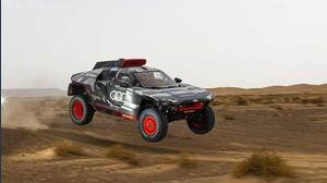 Audi sfida la Dakar con la RS Q e-tron: un prototipo elettrico