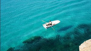 Stipendio da 2.000 euro e casa gratis in un'isola da sogno. Come candidarsi