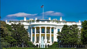 Scott Bessent sarà il Segretario del Tesoro USA, chi è l'investitore fedele a Trump