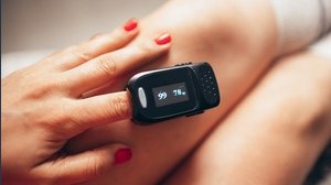 Saturimetro: come funziona e come leggere i valori