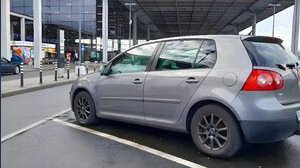 Il proprietario di quest'auto rischia una multa da $1 milione