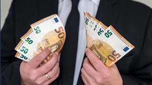 Salario minimo o indicizzazione? Questo è il dilemma
