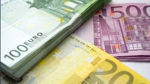 Perché 100.000 € di ieri tenuti sul conto corrente o sul libretto non valgono più 100.000 €?
