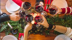 Le migliori bottiglie di vino rosso da regalare a Natale