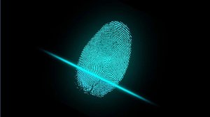 Biometria in azienda, come gestire impronte digitali e consenso