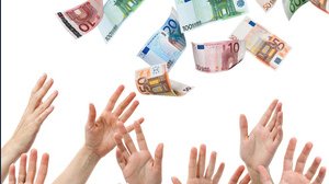 Busta paga: quanto guadagneremo in più da qui a fine anno grazie ai bonus Draghi