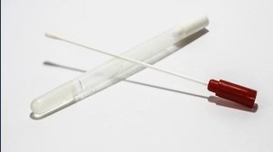 Covid, addio ai tamponi e nuove regole per la quarantena: dopo cinque giorni si potrà uscire dall'isolamento
