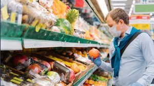 Mascherine in vendita nei supermercati, ecco dove