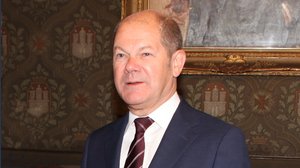 Quanto guadagna Olaf Scholz? Biografia e stipendio del cancelliere della Germania