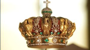 Quanto valgono i gioielli di Napoleone rubati al Louvre