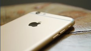La Cina mette nei guai Apple: iPhone a rischio per Natale