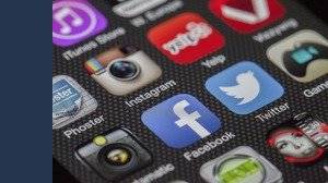 Licenziato per stare sui social in malattia, attenzione a questa nuova sentenza