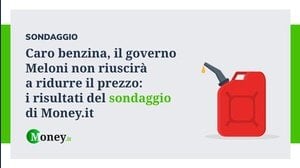 Caro benzina, il governo Meloni non riuscirà a ridurre il prezzo: i risultati del sondaggio