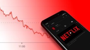 Il cofondatore di Netflix lascia l'azienda dopo 30 anni. E il titolo crolla in borsa (-9%)