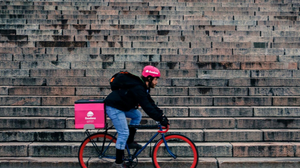 Rider come lavoratori subordinati: storica decisione della Cassazione