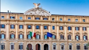 Manovra, oro Bankitalia allo Stato? Il MEF di Giorgetti pronto a dire no a FdI di Meloni