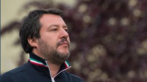 Salvini svela il futuro a Bloomberg: “Draghi possibile capo di Stato, la Lega ora è europeista”