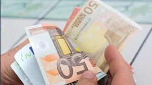 I trasferimenti di denaro che superano questo importo vengono segnalati al Fisco