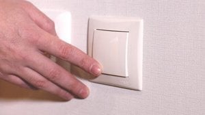 Bollette, è vero che nel mercato libero si paga di più?