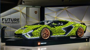 Lamborghini Sian FKP 37 Lego Technic: oltre 400.000 mattoncini per un esemplare in scala reale