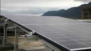 Pannelli solari, la rivendita di energia elettrica è una trappola per i privati?	