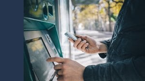 Sai cosa succede se inserisci il PIN della carta al contrario?