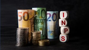 Pensione più alta per chi ci va nel 2023: quanto si guadagna in più