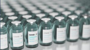 Mix di vaccini è sicuro? Cosa dicono gli esperti