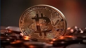 Bitcoin rompe la maledizione di settembre nonostante il dollaro forte. Ottobre sarà positivo?