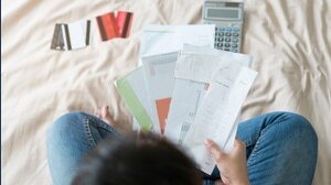  Più poveri, ma con la rata in tasca. Così il credito rischia di finire l'opera iniziata dall'inflazione