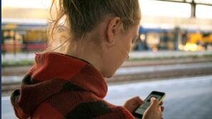 Con queste 5 app possiamo dire addio allo smartphone e tornare a vivere felici