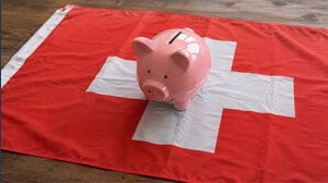 Lavoro in Svizzera, ecco quanto guadagna chi lavora nel Canton Ticino