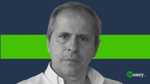 Quanto guadagna Andrea Crisanti e perché ha rifiutato lo stipendio da senatore