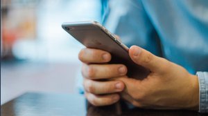 iPhone e telefoni Android violati da spyware italiano: l'allarme di Google