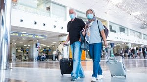 È obbligatoria la mascherina in aereo? Ecco le nuove regole