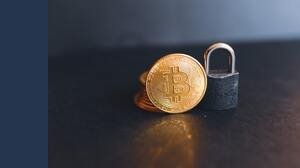 Compra Bitcoin nel 2013, perde la password ma li recupera grazie a un hacker. Oggi valgono 3 milioni di dollari