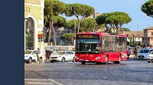 Sciopero trasporti 17 novembre, gli orari definitivi della protesta e i mezzi pubblici interessati