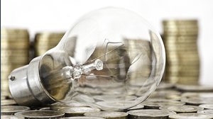 Sconto bollette per locali e negozi nel DL Sostegni: come funziona?