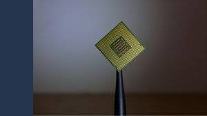 Il grande gioco della sabbia: il materiale strategico per i chip di cui nessuno parla