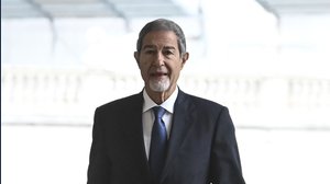 Quanto guadagna Nello Musumeci? Stipendio e biografia del ministro di FdI