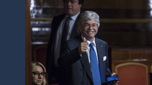 Che fine ha fatto Antonio Razzi? Biografia, guadagni e cosa fa oggi l'ex senatore